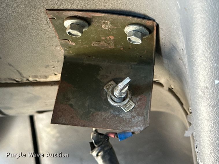 image for item DK6586 2007 Peterbilt 378 semi truck