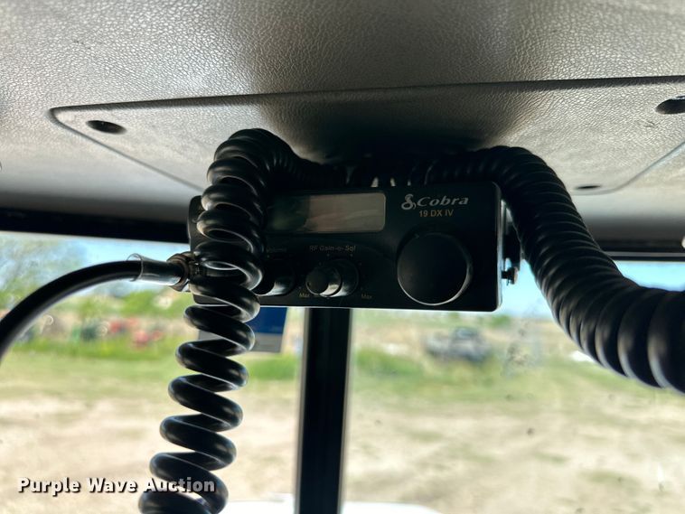 image for item DK6586 2007 Peterbilt 378 semi truck