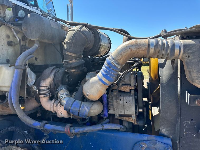 image for item DK6586 2007 Peterbilt 378 semi truck