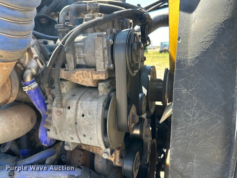 image for item DK6586 2007 Peterbilt 378 semi truck