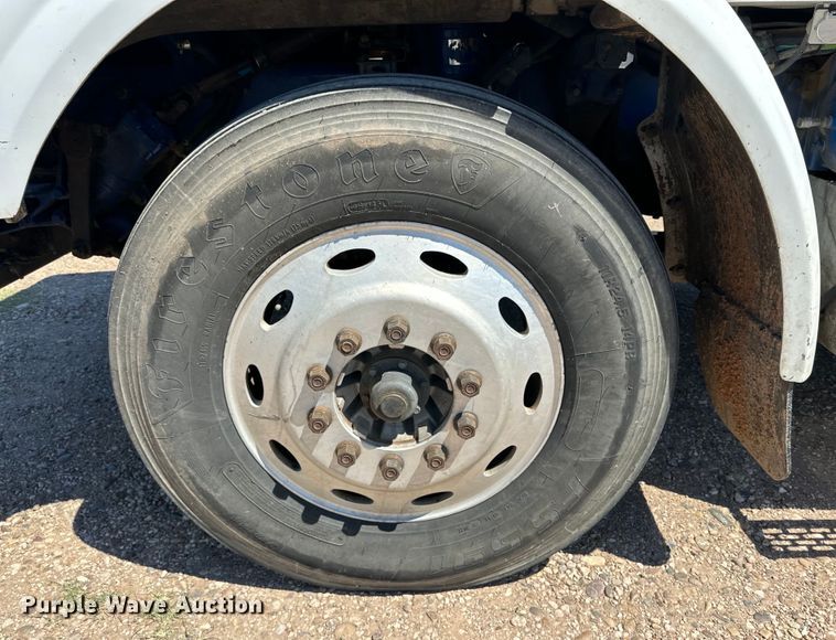 image for item DK6586 2007 Peterbilt 378 semi truck