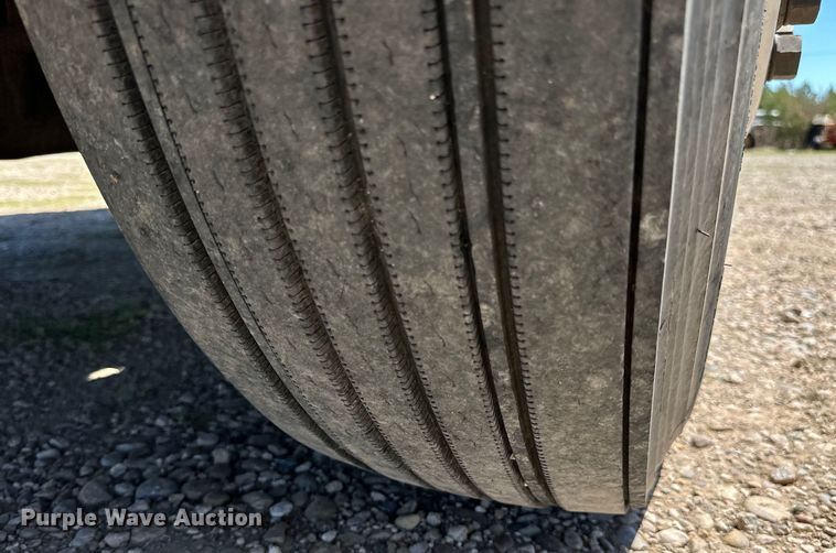 image for item DK6586 2007 Peterbilt 378 semi truck