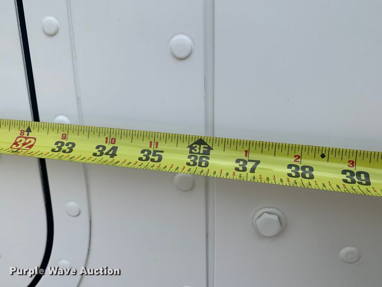 image for item DM7855 1993 International 9600 semi truck