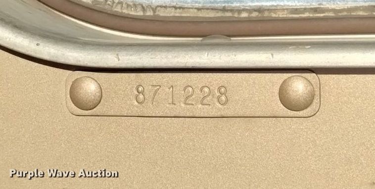 image for item DQ6109 2001 Kenworth  W900 semi truck