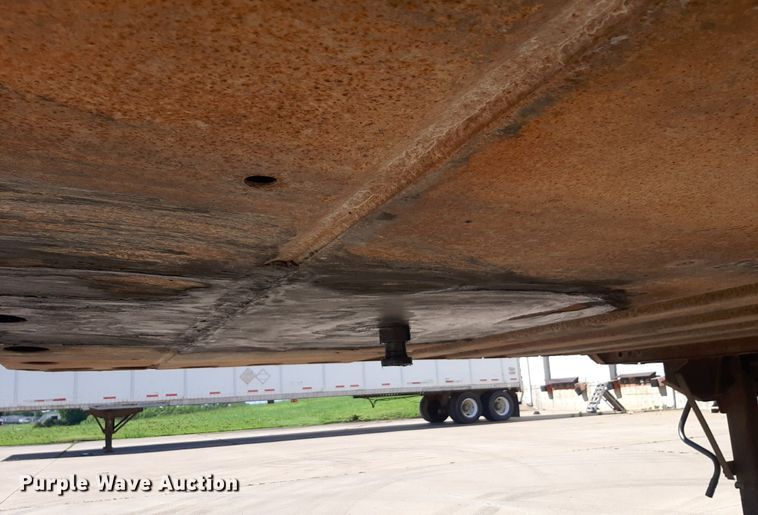 image for item DQ7073 2003 Wabash dry van trailer