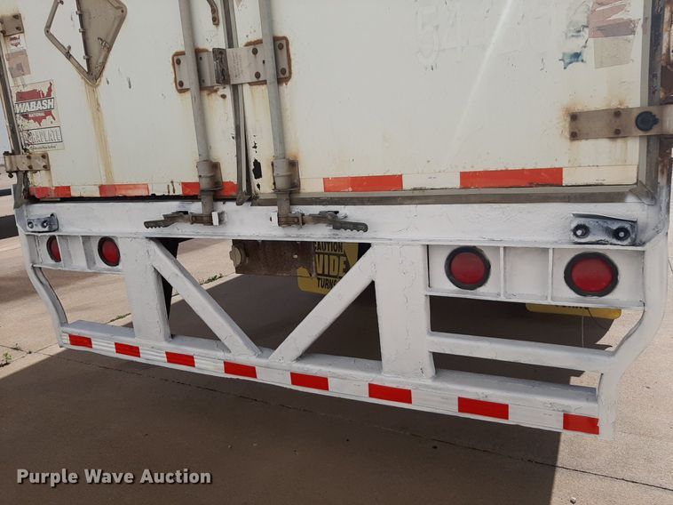 image for item DQ7073 2003 Wabash dry van trailer