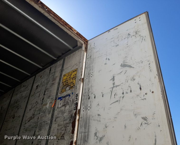 image for item DQ7073 2003 Wabash dry van trailer