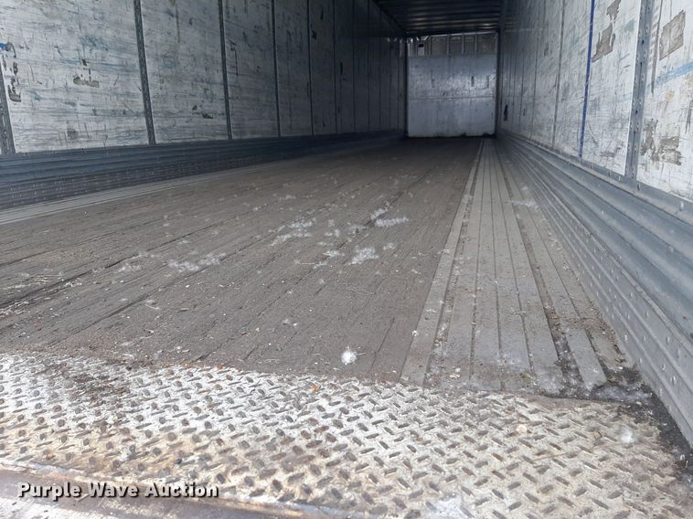 image for item DQ7076 2005 Wabash dry van trailer