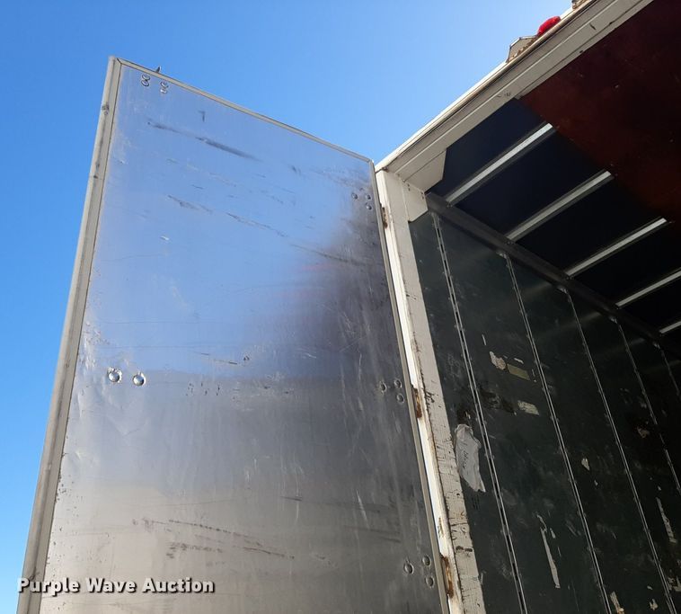 image for item DQ7079 2005 Great Dane dry van trailer