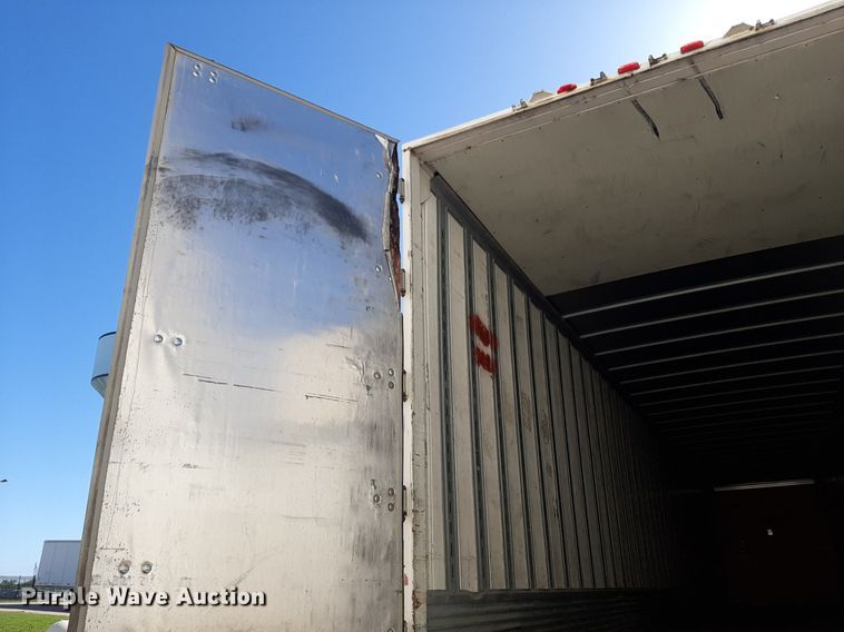 image for item DQ7082 2004 Great Dane dry van trailer