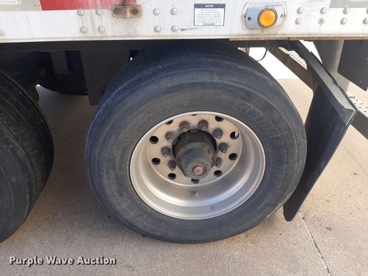 image for item DQ7084 2006 Trailmobile dry van trailer