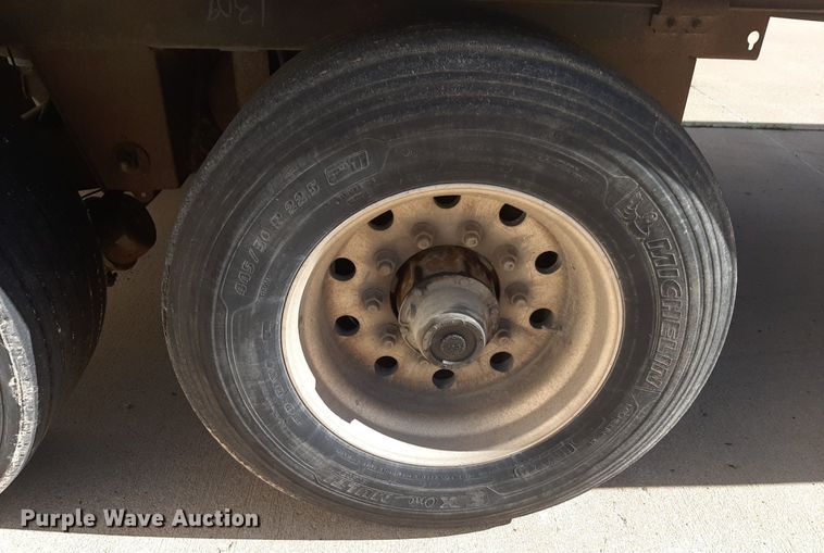 image for item DQ7084 2006 Trailmobile dry van trailer