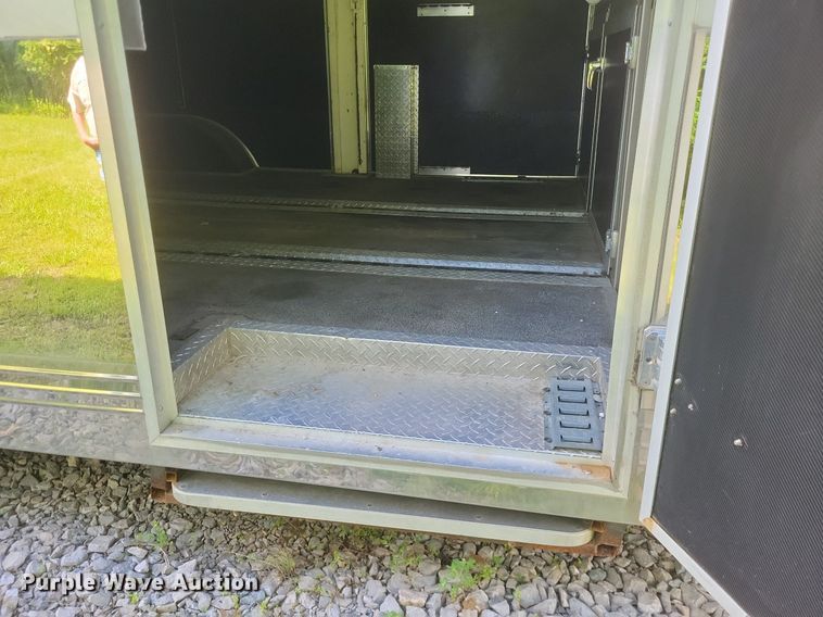 image for item DR4761 2012 BMS Navigo SS22R enclosed cargo trailer