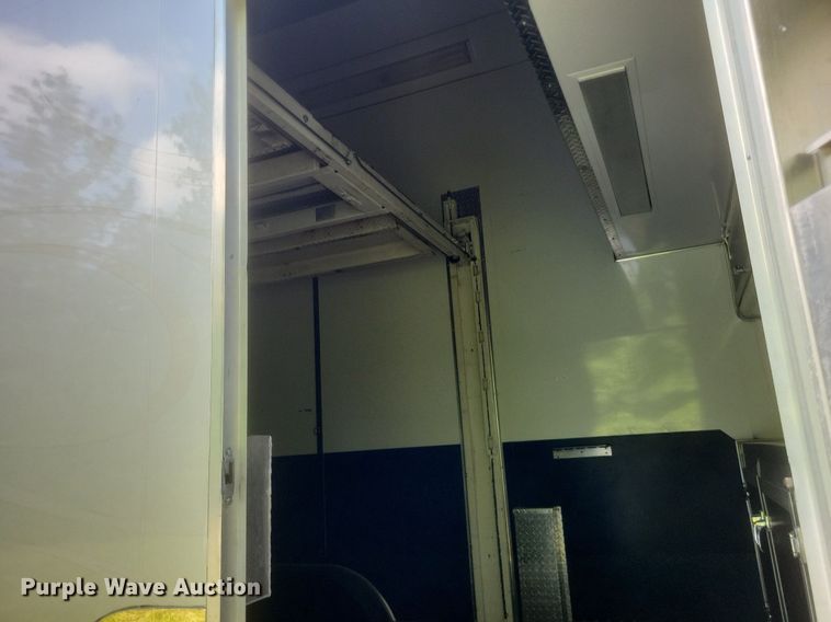 image for item DR4761 2012 BMS Navigo SS22R enclosed cargo trailer