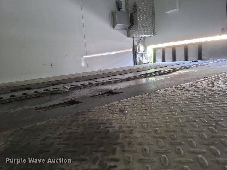 image for item DR4761 2012 BMS Navigo SS22R enclosed cargo trailer