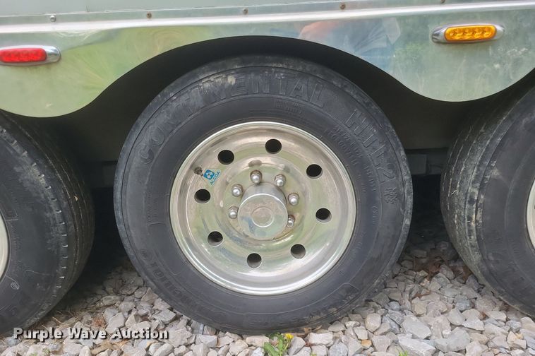 image for item DR4761 2012 BMS Navigo SS22R enclosed cargo trailer