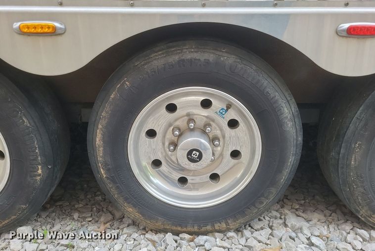 image for item DR4761 2012 BMS Navigo SS22R enclosed cargo trailer