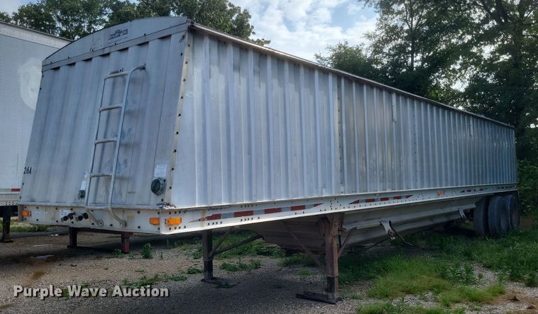 image for item DR4771 1995 Jetco grain trailer