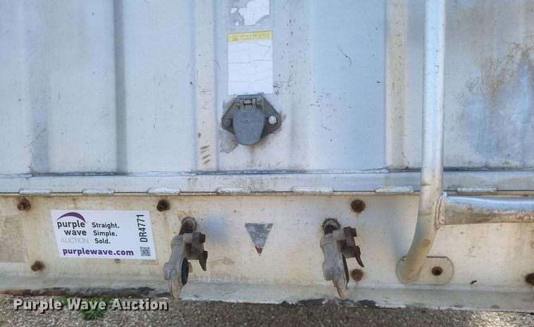 image for item DR4771 1995 Jetco grain trailer
