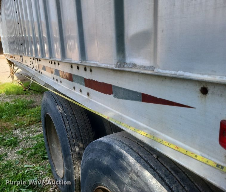 image for item DR4771 1995 Jetco grain trailer