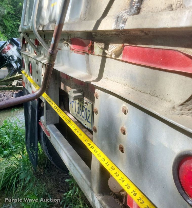 image for item DR4771 1995 Jetco grain trailer