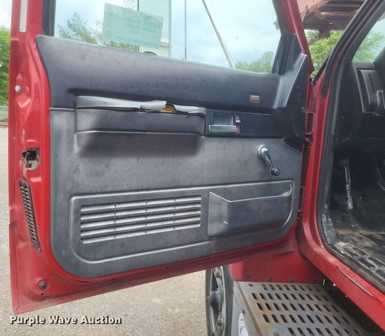 image for item DR4780 1992 Chevrolet  Kodiak  shingle conveyor truck