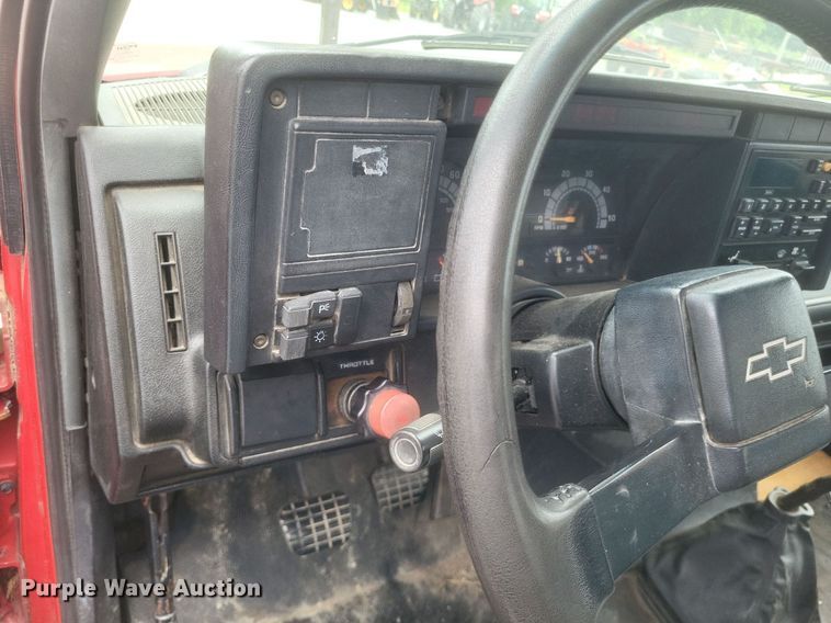 image for item DR4780 1992 Chevrolet  Kodiak  shingle conveyor truck