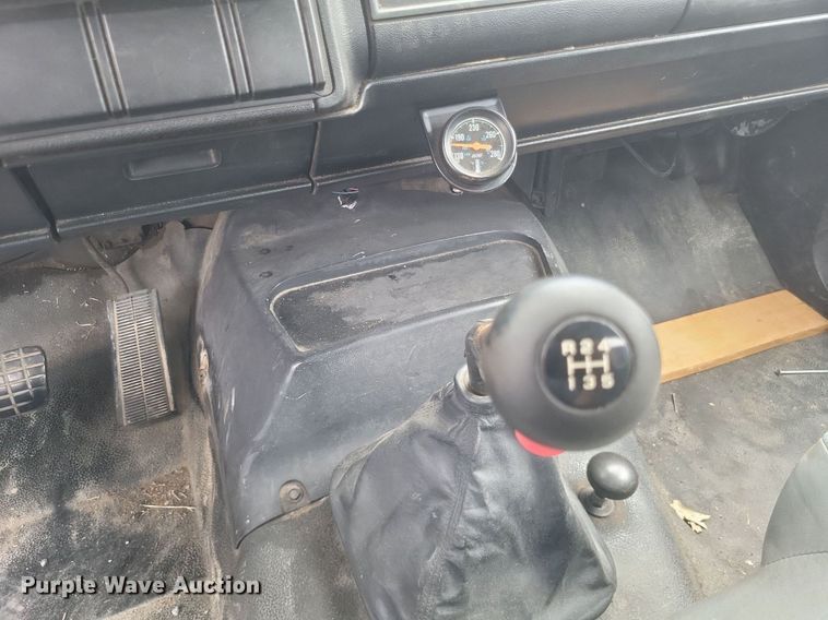 image for item DR4780 1992 Chevrolet  Kodiak  shingle conveyor truck