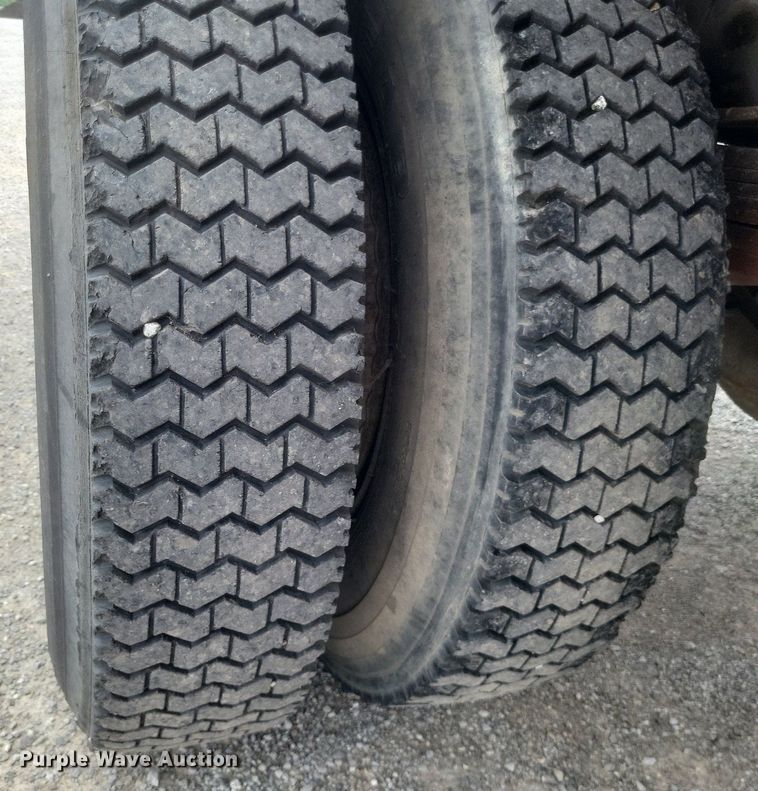 image for item DR4780 1992 Chevrolet  Kodiak  shingle conveyor truck