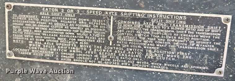 image for item DR8601 1971 International Harvester  Loadstar 1600 water truck