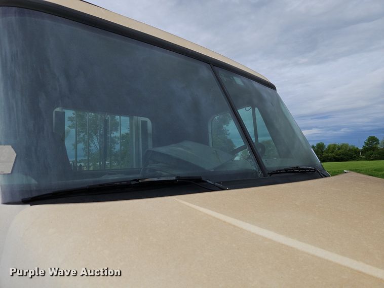 image for item DR8613 2003 Freightliner  Century semi truck