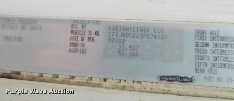 image for item DR8613 2003 Freightliner  Century semi truck