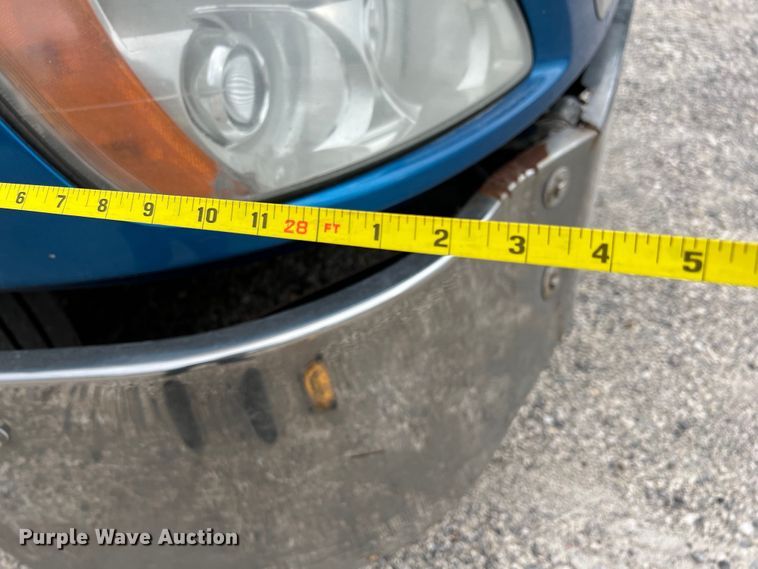 image for item DS3010 2013 Kenworth T660 semi truck