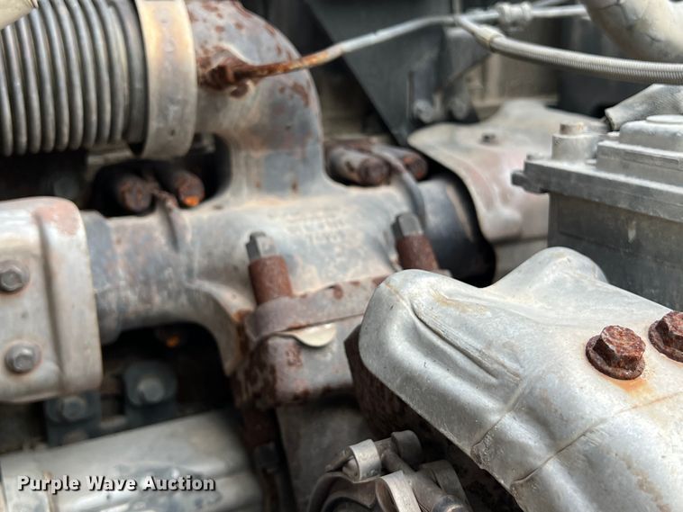 image for item DS3010 2013 Kenworth T660 semi truck