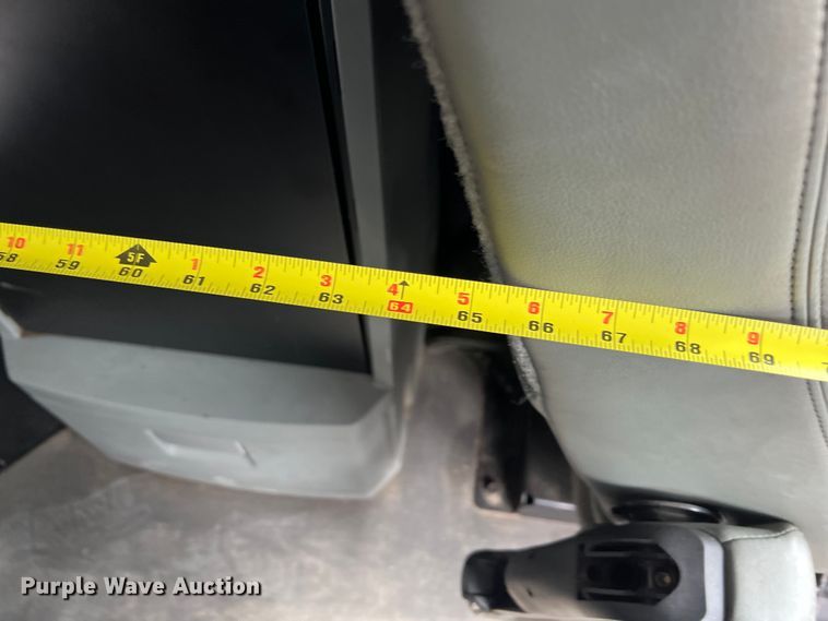 image for item DS3011 2014 Kenworth T680 semi truck