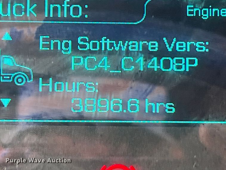 image for item DS3011 2014 Kenworth T680 semi truck