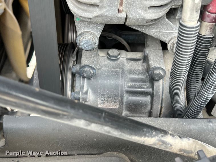 image for item DS3011 2014 Kenworth T680 semi truck