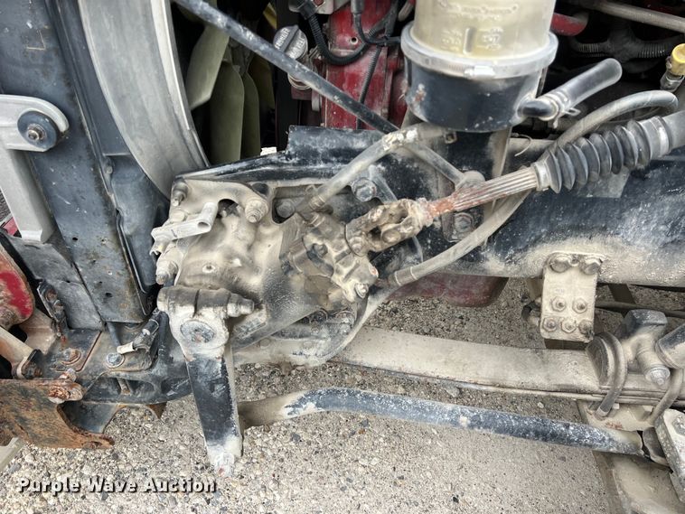 image for item DS3012 2009 Peterbilt  386 semi truck