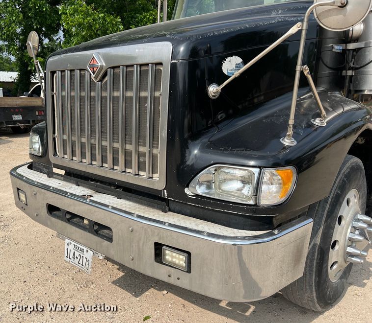 image for item DS3043 2013 International PayStar 5900i semi truck