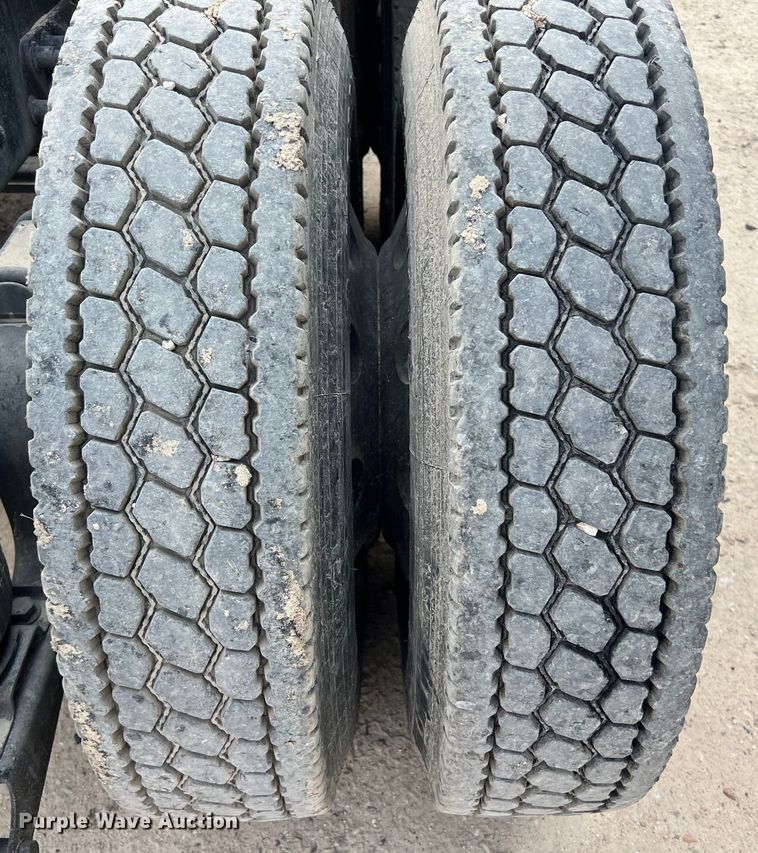 image for item DS3043 2013 International PayStar 5900i semi truck