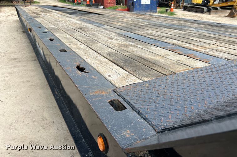 image for item DS3044 1997 Landoll 317A-48 drop deck trailer