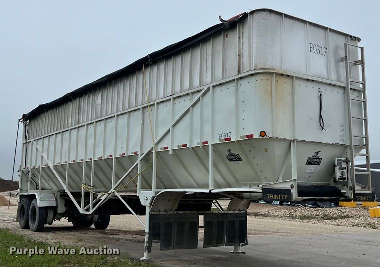 image for item DS3055 2010 Trinity Eagle Bridge live bottom trailer