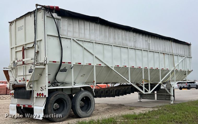 image for item DS3055 2010 Trinity Eagle Bridge live bottom trailer