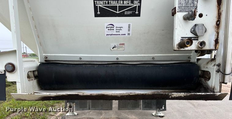 image for item DS3055 2010 Trinity Eagle Bridge live bottom trailer