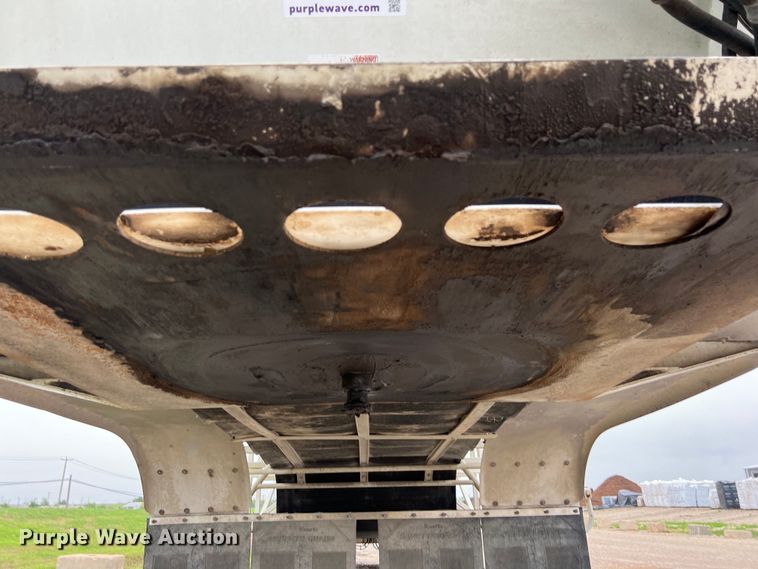 image for item DS3055 2010 Trinity Eagle Bridge live bottom trailer