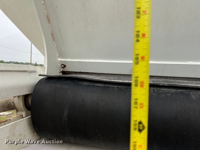 image for item DS3055 2010 Trinity Eagle Bridge live bottom trailer