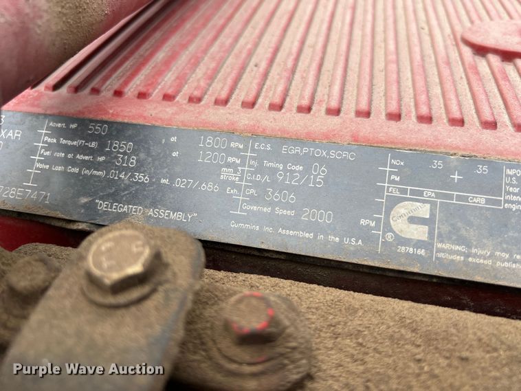 image for item DS3057 2013 Kenworth T800 semi truck