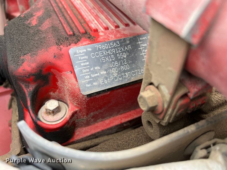 image for item DS3057 2013 Kenworth T800 semi truck