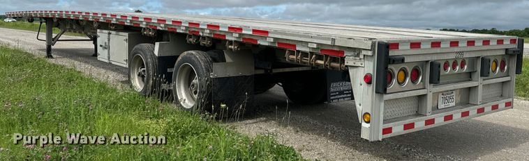 image for item DX0527 2020 Reitnouer flatbed trailer