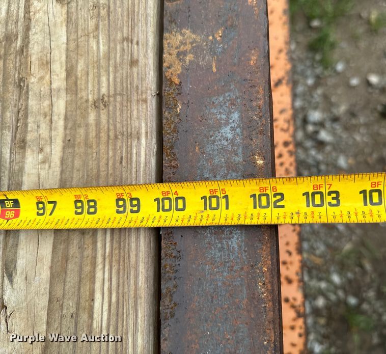 image for item DX0532 2007 Kaufman drop deck equipment trailer